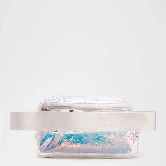 NEW LULULEMON EVERYWHERE BELT BAG 
COLOR IRIDESCENT/SILVER - Picture 3 of 9